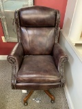 BROWN OFFICE CHAIR