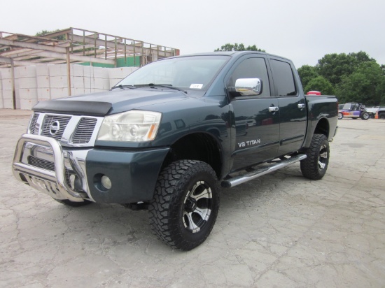 2007 Nissan Titan VIN 7885
