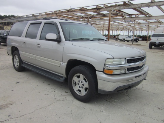 2004 Suburban LT VIN 7924