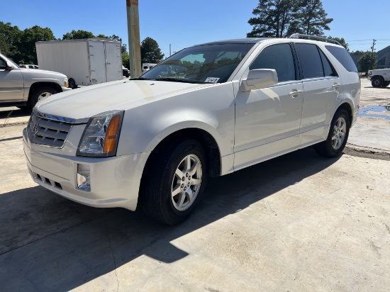 2006 Cadillac SRX VIN 0100