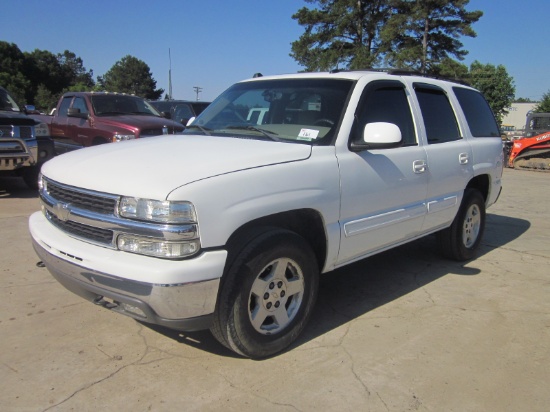 2004 Chevrolet Tahoe 4x4 VIN 4236