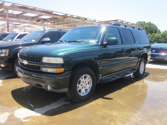 2003 Chevrolet Suburban Z71 4x4 VIN 0116