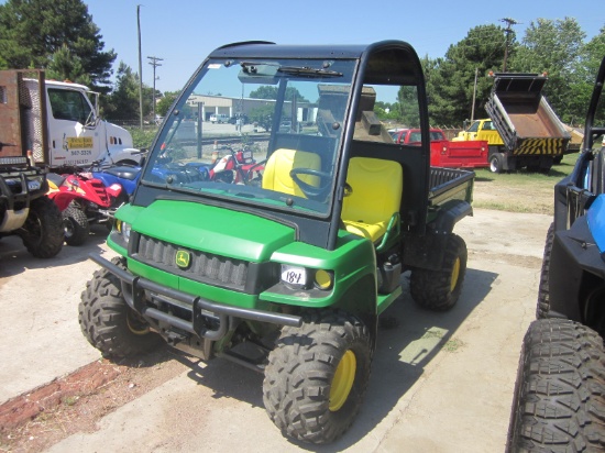 John Deere Gator 4x4 HPX
