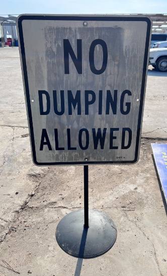 No Dumping Sign on Metal Stand