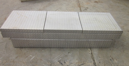 Diamond Plate Tool Box - Full Size