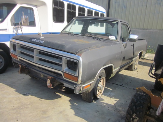 Dodge Ram Parts Truck