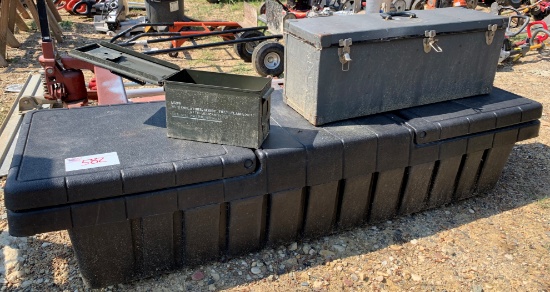 Mixed Lot:Truck tool box/ammo box/tool box/etc