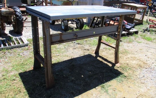 Metal shop table 30x48x34