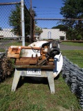 Mixed Lot: Bandsaw / Fuel tank