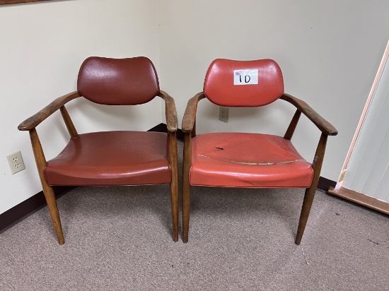 (2) Mid-century modern chairs
