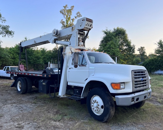 1995 Ford Boom Truck VIN 9312