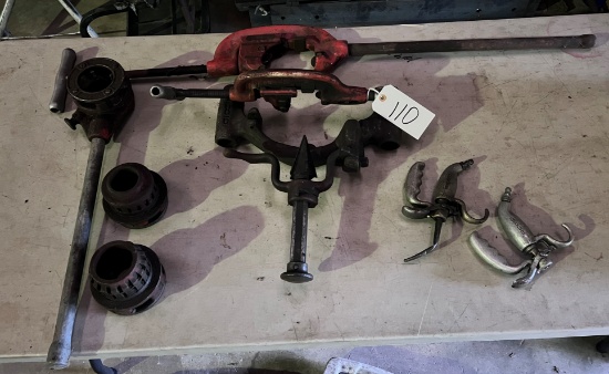 Mixed Lot:Ridgid reamer/pipe cutters/assorted item