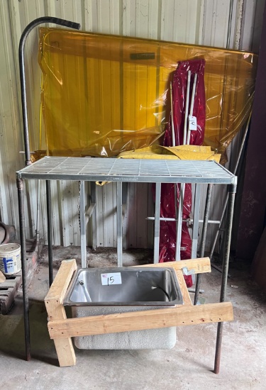 42x43 Welding Station/stainless sink 19.5x25x13
