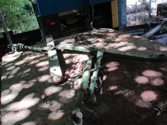 John Deere 3pt arms and top link