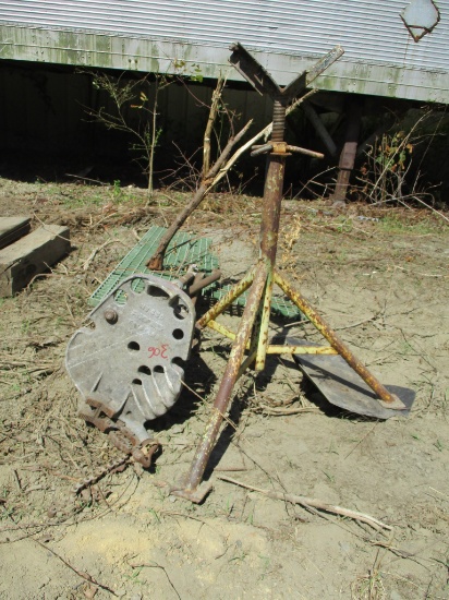 Rigid Pipe Vise/ Adjustable stand
