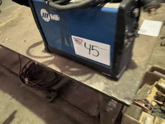 Miller Welder Maxstar 150 STL