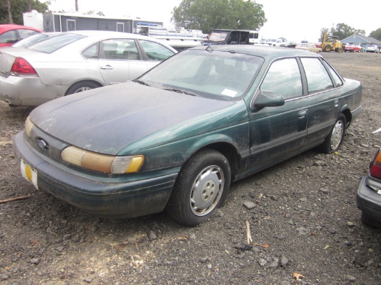 1994 Ford Taurus VIN 1393 NO TITLE