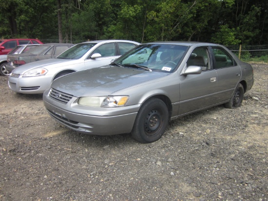1999 Toyota Camry LE VIN 1179 SALVAGE TITLE
