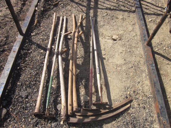 Misc Yard Tools - 3 Sling Blades, 4 Hoes