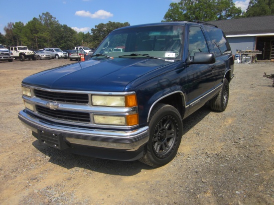 1999 Chevrolet Tahoe LS VIN 3066