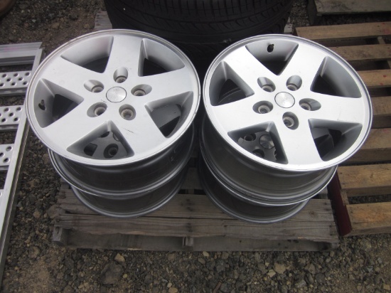 Set of 4 Factory Jeep Wheels