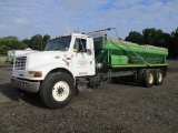 1999 International 4900 Spreader Truck VIN 8842