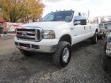 2004 Ford F350 4X4 SALVAGE TITLE VIN 8456