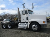 2000 Freightliner Truck VIN7662