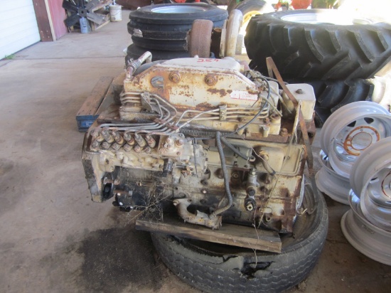 Cummings 6 Cylinder Engine