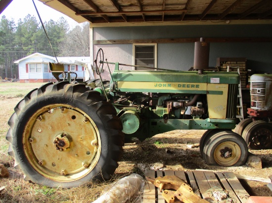 John Deere 720 Tractor