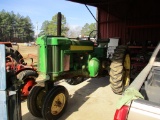 John Deere 620 Tractor