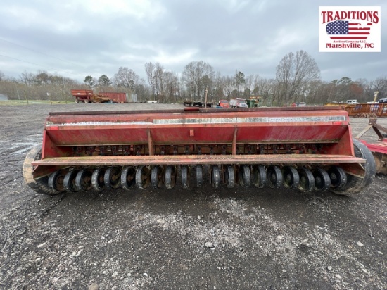 International Harvester 5100 Grain Drill