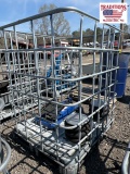 Metal Crate / Jack