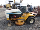 Cub Cadet 1330 Lawn Tractor with Bagging System