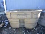 Rubbermaid 100 Gallon Water Trough