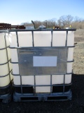 250 Gallon Plastic Tank