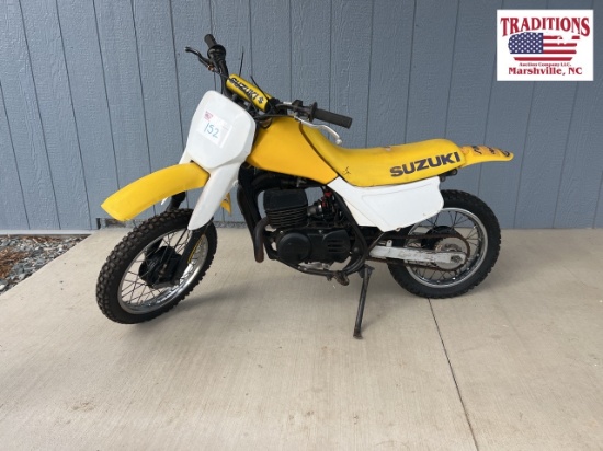 Suzuki Dirt Bike
