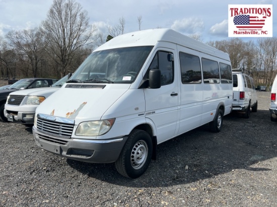 2003 Freightliner Van VIN 0365