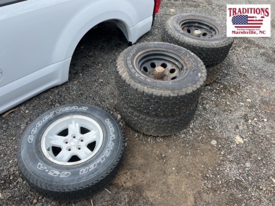 Set of 4 Black Steel Wheels and Tires
