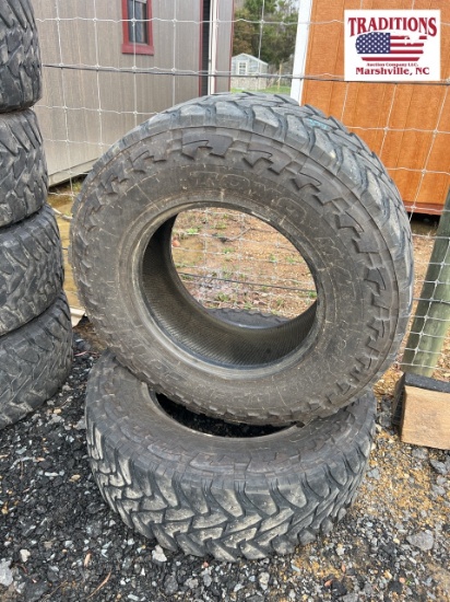2 Toyo LT285/75R18 Tires