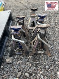5 Jack Stands (4 Kobalt & 1 Mack)