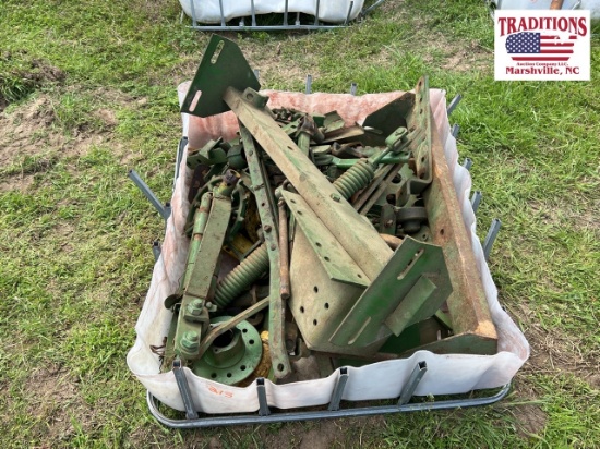 Mixed Lot: Assorted John Deere Parts