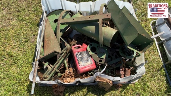 Mixed Lot: John Deere Parts