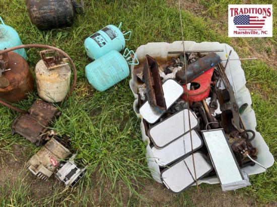 Mixed Lot: Motors / Tanks / etc