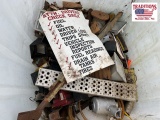 Mixed Lot: Crate of Electrical Items