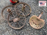 Tractor Seat / 3 Wheels