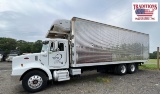 2004 Peterbilt 330 Truck VIN 9203