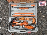Central Hydraulics 4 ton Portable Puller