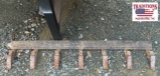 Tooth attachment for bucket
