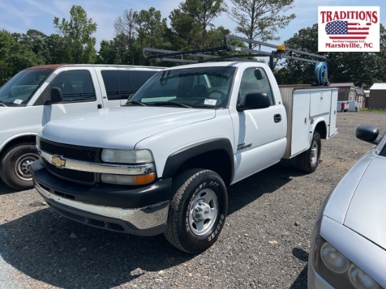 2001 Chevrolet 2500 HD Diesel Service Bed VIN 5842